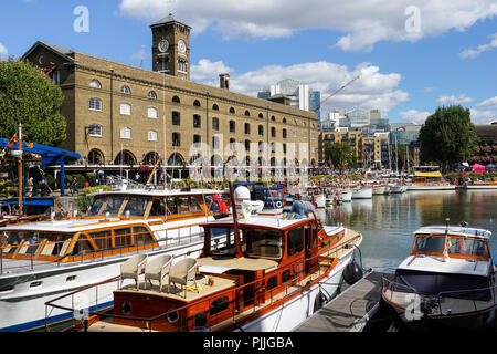 The Ivory House at St Katharine Docks and Marina in London, England, Großbritannien Stockfoto