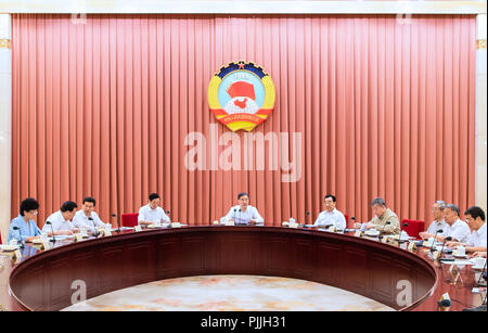 Peking, China. 7. Sep 2018. Wang Yang, der Vorsitzende des Nationalen Ausschusses der Chinese People's Political Consultative Conference (Cppcc), leitet ein Treffen der führenden Mitglieder der Partei Fraktion der PKKCV National Committee. Credit: Liu Bin/Xinhua/Alamy leben Nachrichten Stockfoto