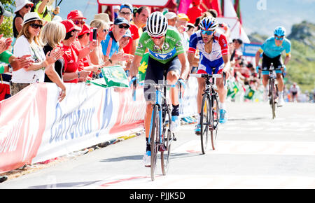 Sabero, Spanien. 7. September 2018. Alejandro Valverde (Movistar Team und Thibaut Pinot (FDJ) der 13. Stufe der Spanische Radrennen "Vuelta a Espana" zwischen Candas und La Camperona klettern auf sptember 7, 2018 in Sabero, Spanien beenden. © David Gato/Alamy leben Nachrichten Stockfoto