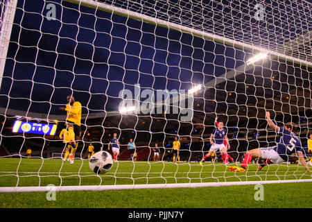 Hampden Park, Glasgow, UK. 7. Sep 2018. Internationaler Fußball-freundlich, Schottland gegen Belgien; Romelu Lukaku Belgien Kerben für 1-0 in der 28. Minute Credit: Aktion plus Sport/Alamy leben Nachrichten Stockfoto