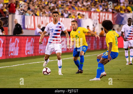 East Rutherford, NJ, USA. 7. September 2018. Antonee Robinson (17) Arbeiten in der Nähe von Arthur (15) und William (19) in der zweiten Hälfte. © Ben Nichols/Alamy leben Nachrichten Stockfoto