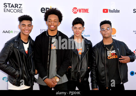 Kalifornien, USA. 7. September 2018. 4. Ave - Jaden Grau, Camry Jackson, Mikey Jimenez & Marcus Pendelton - an der 2018 bis zu Krebs Geldbeschaffer bei Barker Hangar, Santa Monica Airport. Kalifornien, USA. 7. September 2018. 4. Ave an der 2018 bis zu Krebs Geldbeschaffer bei Barker Hangar, Santa Monica Airport. Credit: Sarah Stewart/Alamy leben Nachrichten Stockfoto