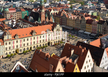 Polen, Breslau, Altstadt, Blick von der Elisabethkirche (Kirche) auf dem Marktplatz mit Rathaus Stockfoto