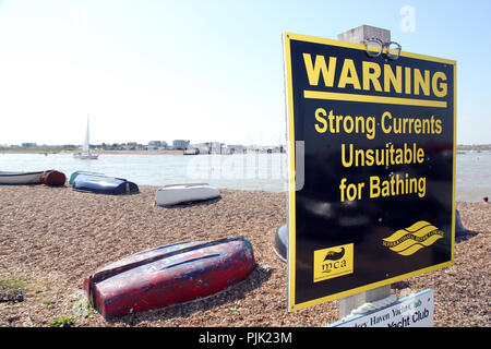 Warnschild River Deben Bawdsey Suffolk Stockfoto