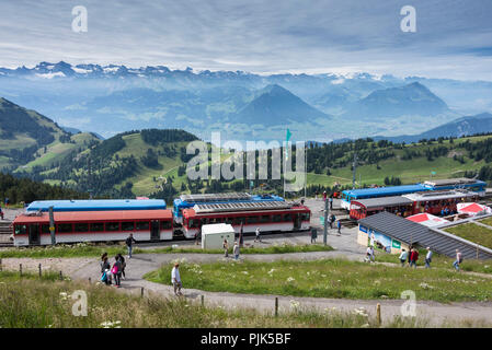 Bahnhof Rigi Kulm der Zahnradbahn Vitznau-Rigi-Bahn, in der Nähe von Luzern, den Vierwaldstättersee, Kanton Luzern, Schweiz Stockfoto