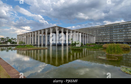 Brasilia, Brasilien - 26.August 2018: Itamaraty Palace - Brasilia, Distrito Federal, Brasilien Stockfoto