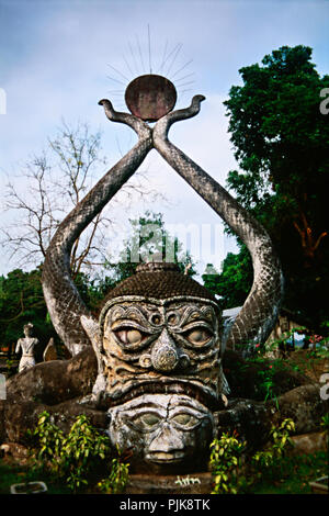 Erstaunlich Statuen in den Buddha Park, auch als Xiang Khan, in der Nähe von Vientiane, Laos bekannt. Stockfoto