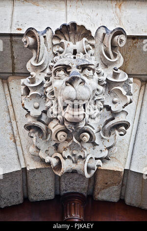 Ein Bild von einem Gesicht Skulptur in Dresden Deutschland Stockfoto