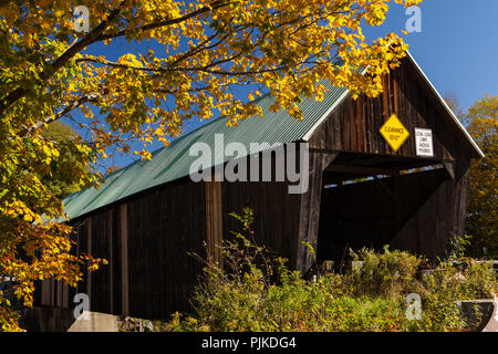 Brücke in Vermont. Stockfoto