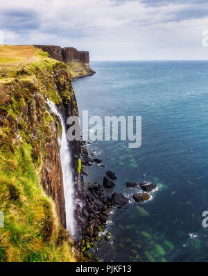 Kilt Rock und Mealt fällt Sicht Stockfoto