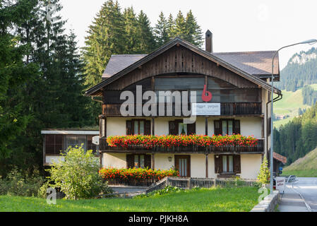 Haus der Brügger Bündner Fleisch Fleisch trocknen Pflanze, Parpan, Gemeinde Churwalden, Kanton Graubünden, Schweiz Stockfoto
