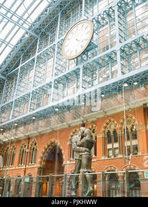 London, APR 24: Die schöne St. Pancras International Station am 24.April 2018 in London, Vereinigtes Königreich Stockfoto