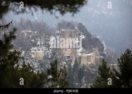 Deutschland, Sachsen, Oberlausitz, Oybin, Klosterruine Stockfoto