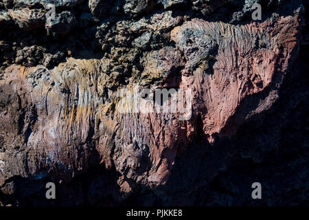 Island, erkaltete Lava, Detail, rot und schwarz, glänzend Stockfoto