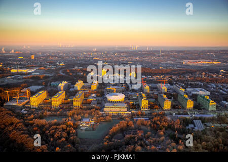 Sonnenaufgang an der RUB Ruhr-Universität Bochum, Bochum, Ruhrgebiet, Nordrhein-Westfalen, Deutschland Stockfoto