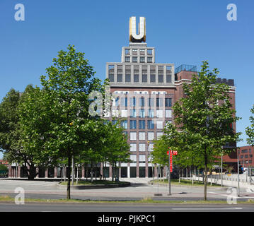 Dortmunder U, U-Turm, der ehemaligen Union Brauerei, Kunst und Kultur Zentrum, Dortmund, Ruhrgebiet, Nordrhein-Westfalen, Deutschland, Europa Stockfoto