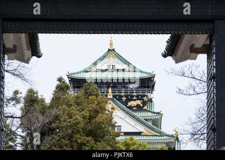 Hauptturm der Burg von Osaka, Japan Stockfoto