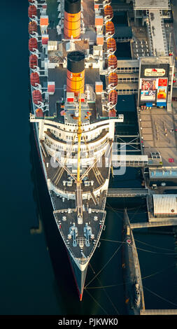 RMS Queen Mary, Ozeandampfer, Queen Mary Hotel im Hafen von Long Beach, Long Beach, Los Angeles County, Kalifornien, USA Stockfoto