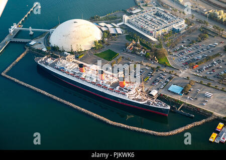 RMS Queen Mary, Ozeandampfer, Queen Mary Hotel im Hafen von Long Beach, Long Beach, Los Angeles County, Kalifornien, USA Stockfoto