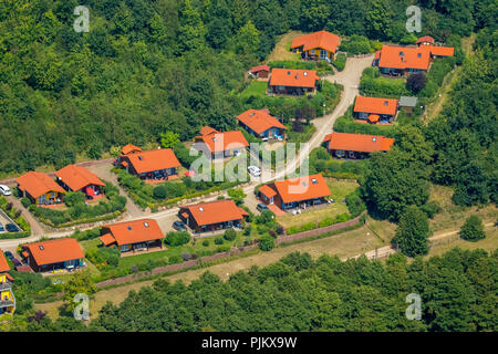 Ferienwohnungen am Ufer, Jabelscher sehen, Molen, grünes Wasser, Jabel, Mecklenburgische Seenplatte, Mecklenburgische Schweiz, Mecklenburg-Vorpommern, Deutschland Stockfoto