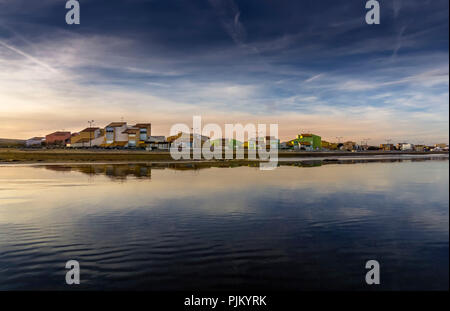Meer, Strand und Narbonne Plage vor Sonnenuntergang Stockfoto