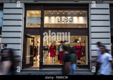 Belgrad, SERBIEN - September 5, 2018: Liu Jo Logo auf ihren wichtigsten Store in Serbien. Liu Jo ist ein italienisches Modeunternehmen mit Stores weltweit P Stockfoto