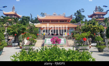 Long Son Pagode in Vietnam. Stockfoto