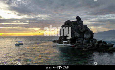 Sonnenuntergang auf Apo Island, Philippinen Stockfoto