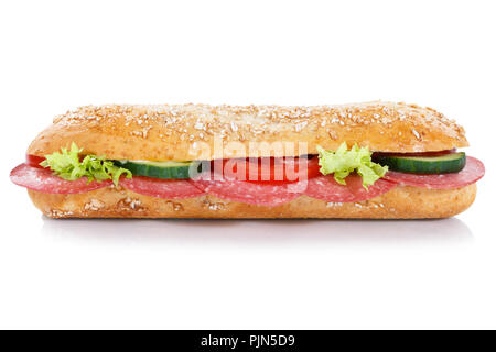 Baguette sub Sandwich mit Salami ganze Körner seitliche auf weißem Hintergrund Stockfoto