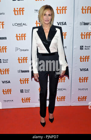 Toronto, Ontario, USA. 8. Sep 2018. 07. September 2018 - Toronto, Ontario, Kanada - Julia Roberts. 'Homecoming'' Premiere - 2018 Toronto International Film Festival gehalten an der Ryerson Theater. Photo Credit: Brent Perniac/AdMedia. Credit: Brent Perniac/AdMedia/ZUMA Draht/Alamy leben Nachrichten Stockfoto