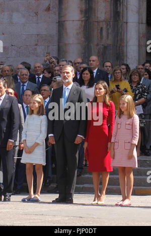 Covadonga, Spanien. 08 Sep, 2018. König Felipe VI. von Spanien, der Königin Letizia von Spanien, Krone Prinzessin Leonor, Prinzessin Sofia nehmen an der 100. Jahrestag der Gründung des Nationalpark von Covadonga's Mountain und die Prinzessin von Asturien Sicht öffnen bei Lagos de Covadonga am 8. September 2018 in Cangas de Onis, Spanien. Credit: Jimmy Olsen/Medien Punch *** Keine Spanien***/Alamy leben Nachrichten Stockfoto