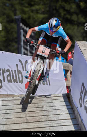 Lenzerheide, Schweiz. 8. September 2018. Emily Batty während der UCI Mountainbike Weltmeisterschaften 2018 Frauen Elite Cross Country Olympic XCO in Lenzerheide. Credit: Rolf Simeon/Alamy leben Nachrichten Stockfoto