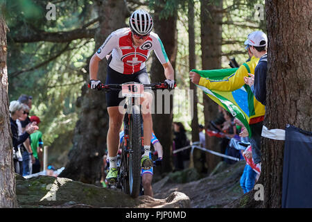 Lenzerheide, Schweiz. 8. September 2018. Linda Indergand während der UCI Mountainbike Weltmeisterschaften 2018 Frauen Elite Cross Country Olympic XCO in Lenzerheide. Credit: Rolf Simeon/Alamy leben Nachrichten Stockfoto