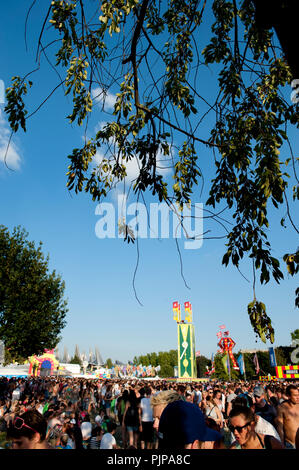 Ambiente Impressionen von der Wäscheservice Tag Festival 2011 in Antwerpen (Belgien, 03/09/2011) Stockfoto