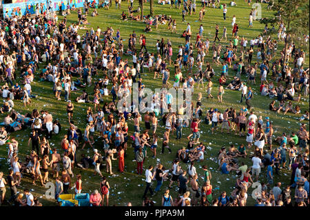 Ambiente Impressionen von der Wäscheservice Tag Festival 2011 in Antwerpen (Belgien, 03/09/2011) Stockfoto