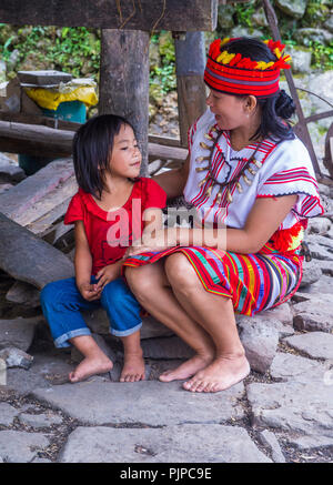 Menschen aus Ifugao-Minderheit in Banaue auf den Philippinen Stockfoto