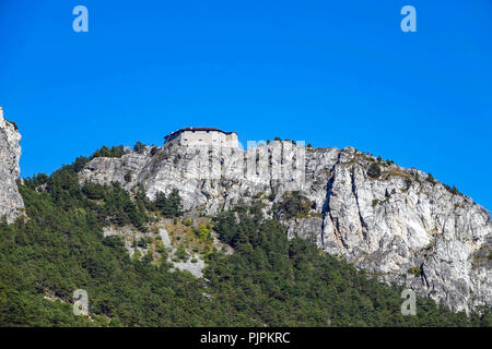 Fort Marie-Christine auf einem felsigen Grat über Modane, Frankreich Stockfoto