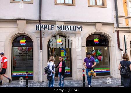 Apple Museum in Prag Stockfoto