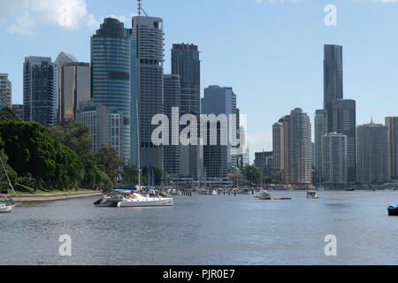 Panorama der modernen Wolkenkratzer in der Innenstadt von Brisbane, Australien Stockfoto