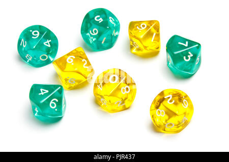 10 seitige Würfel (d10) lichtdurchlässige in Grün und Gelb. Stockfoto
