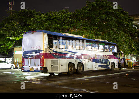 Chiangmai, Thailand - 4. September 2018: Volvo Bus verkehr Regierung unternehmen. 15 m-Bus. Foto bei Chiangmai bus station. Stockfoto