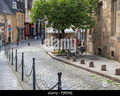 Fachwerkhäusern und Kopfsteinpflasterstraßen, alte Rennes, Frankreich. Stockfoto