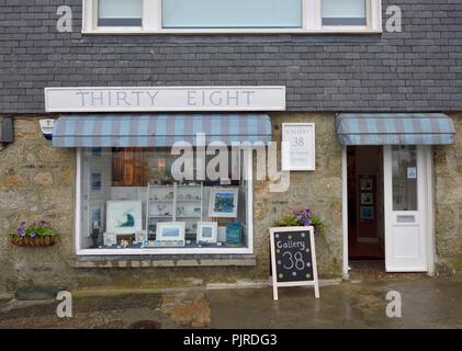 Galerie 38, Kunst und Handwerk shop in St Ives, Cornwall, England, Großbritannien Stockfoto
