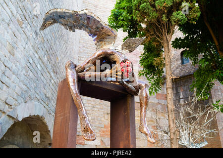 Barcelona Artwork von Engel Skulptur mit Kopf in seinen Händen. Stockfoto