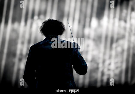 Belgische Dirigent Robert Groslot in der Nacht der Proms in Antwerpen (Belgien, 09/11/2012) Stockfoto
