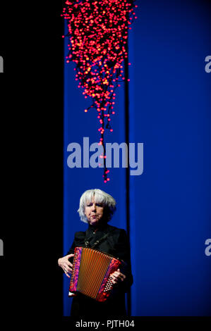 Die saint-amour Literatur Abend von Behoud De Begeerte, gewidmet Autor Hugo Claus (Belgien, 02.02.2013) Stockfoto