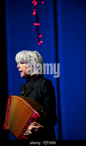 Die saint-amour Literatur Abend von Behoud De Begeerte, gewidmet Autor Hugo Claus (Belgien, 02.02.2013) Stockfoto