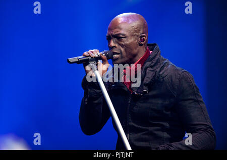 Der britische Sänger Seal bei der Nacht der Proms in Antwerpen (Belgien, 10/11/2011) Stockfoto