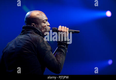 Der britische Sänger Seal bei der Nacht der Proms in Antwerpen (Belgien, 10/11/2011) Stockfoto