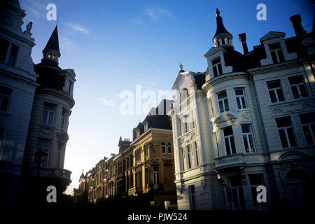 Jugendstil und Jugendstiel Fassaden in der cogels-osylei in Berchem, Antwerpen (Belgien, 06/01/2008) Stockfoto